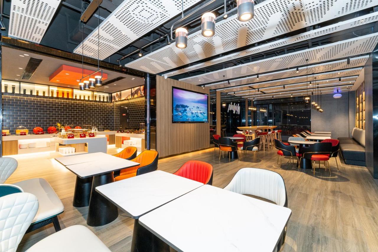 Ibis Styles Hotel - 260M From Guangji Street Subway Station Сіань Екстер'єр фото